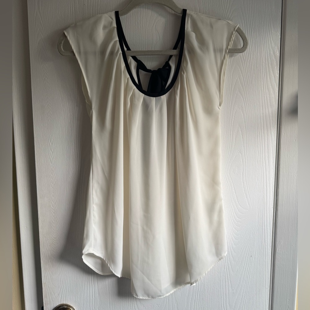 LC Lauren Conrad Blouse